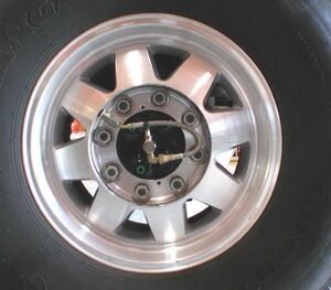 Hummer H1 CTI Quick Release Kit for Factory Aluminum Wheels